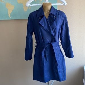 Xs petite dark navy trench coat with tie belt old navy blue marbled buttons